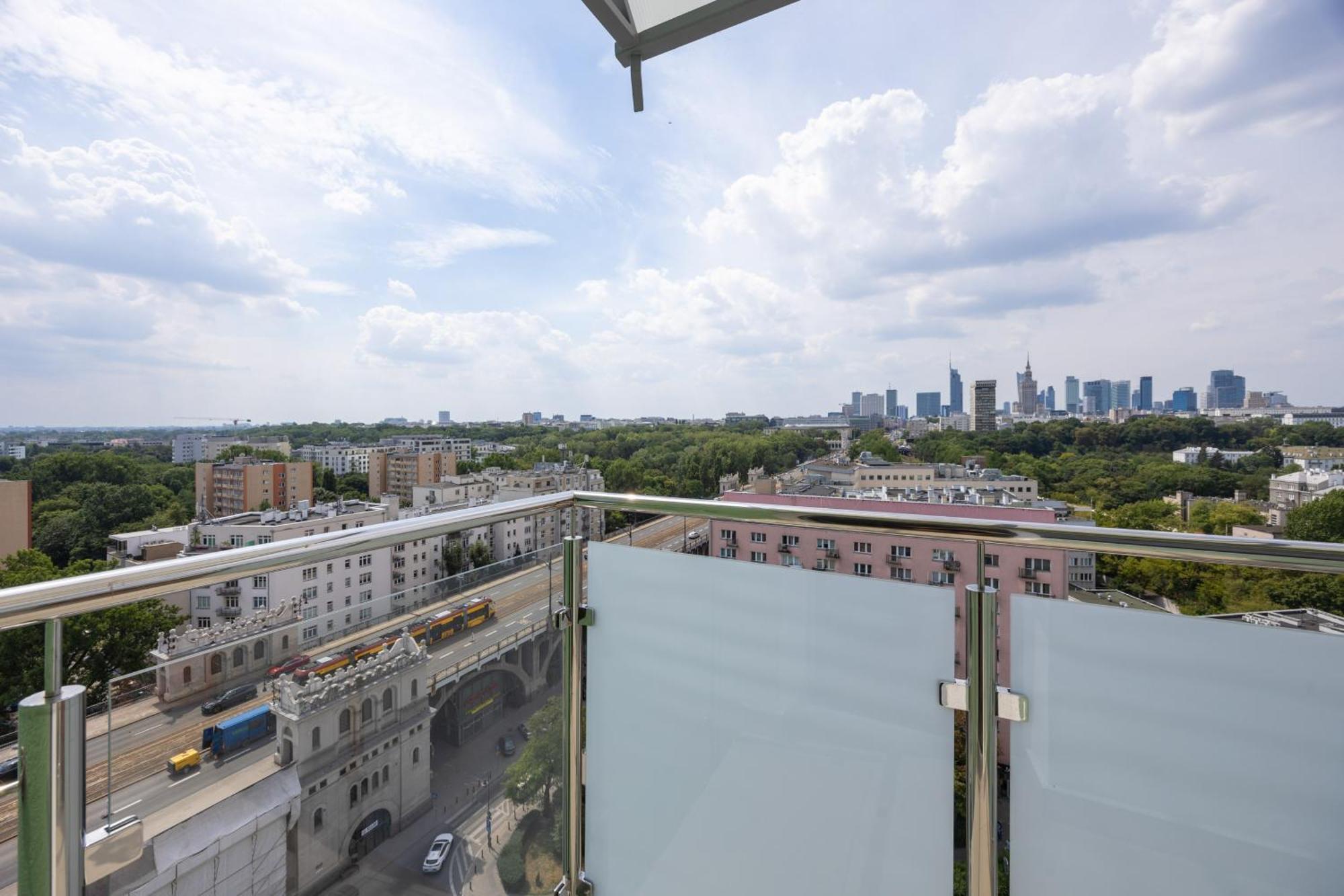 Apartment Stylish Located Near Pge Narodowy By Renters Warschau